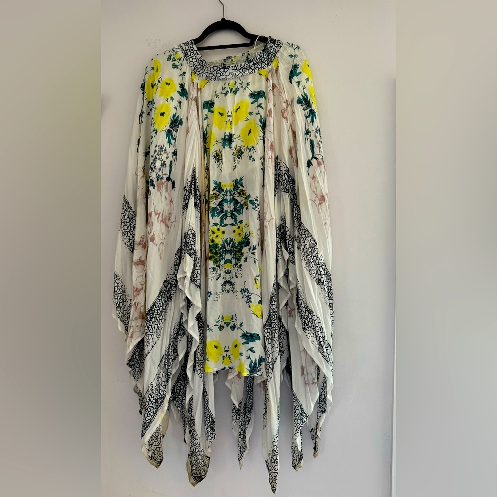 Free People white floral maxi skirt size SP for women
